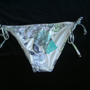 H&M Floral Bikini Bottom Swimsuit Size 8 NWT